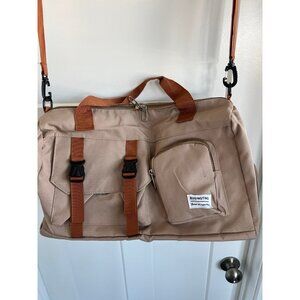 BUQINGTING duffel bag, known for multiple compartments and dedicated shoe pocket